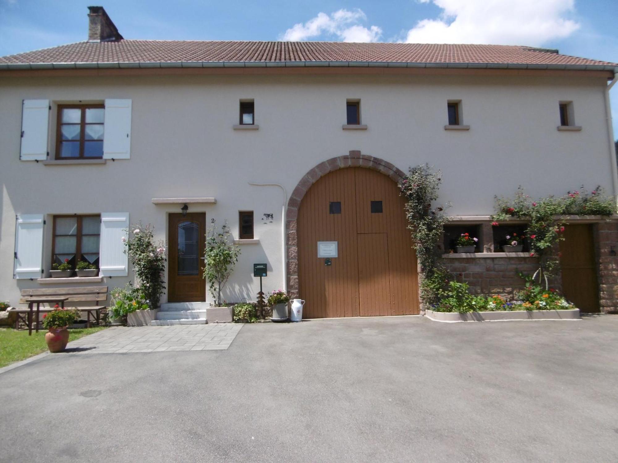 Chez Catherine Et Roger Brouvelieures Esterno foto